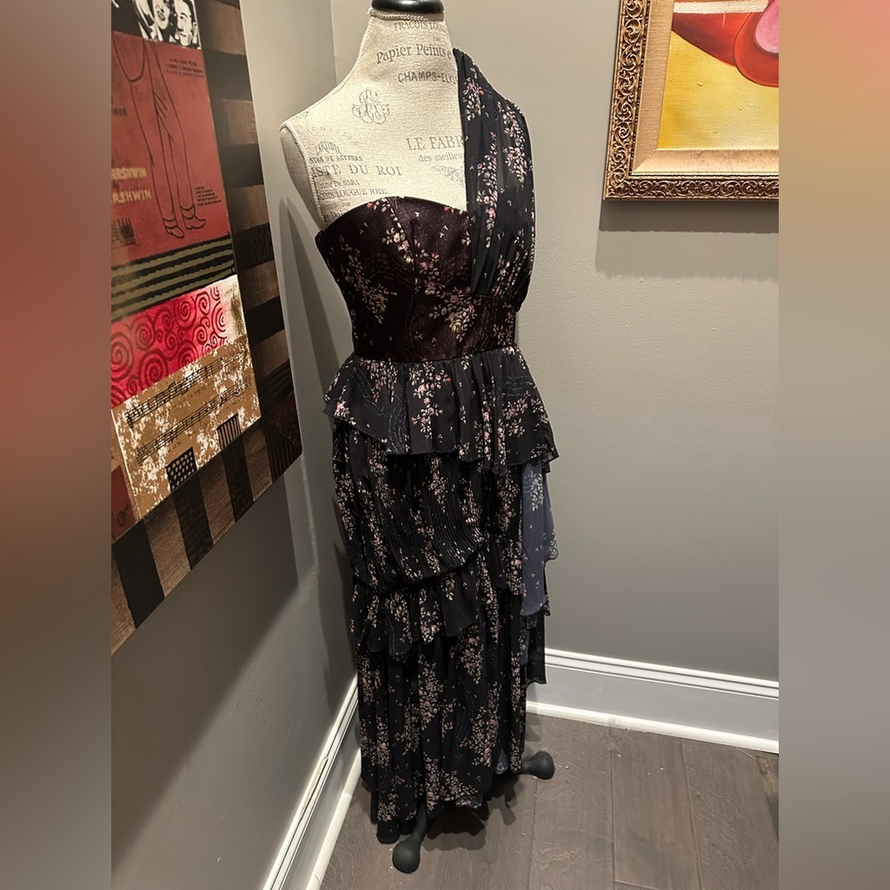 Amur Asymmetric One Shoulder Ruched Cocktail Dress - Picture 4 of 14